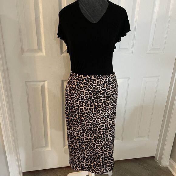 Leopard Print Pencil Skirt Size Small Bold Elememts Cut To Curve - Picture 1 of 5